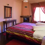 Archontiko Velousi 3*