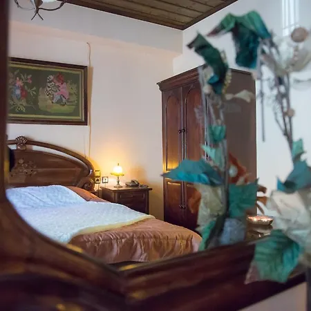 Archontiko Velousi Pantévgeni