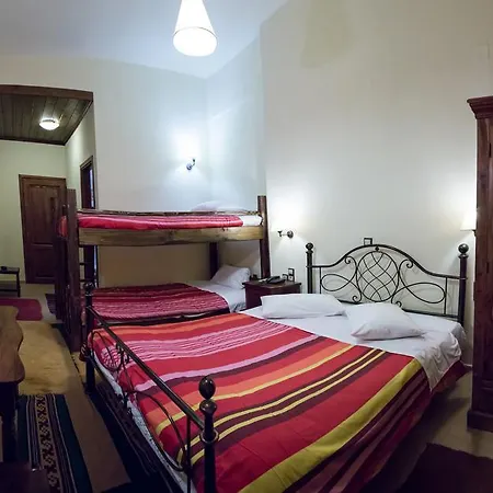 Pensiune Archontiko Velousi 3*