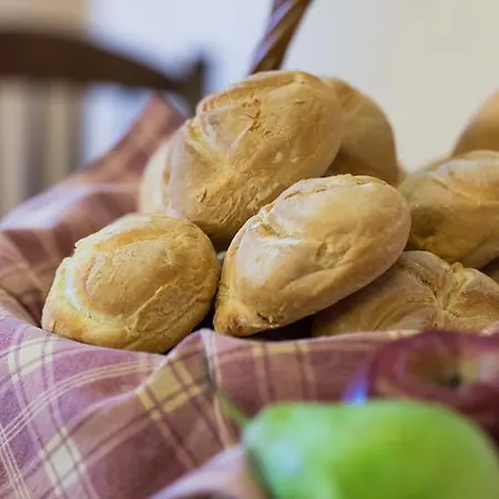 بيت ضيافة Archontiko Velousi