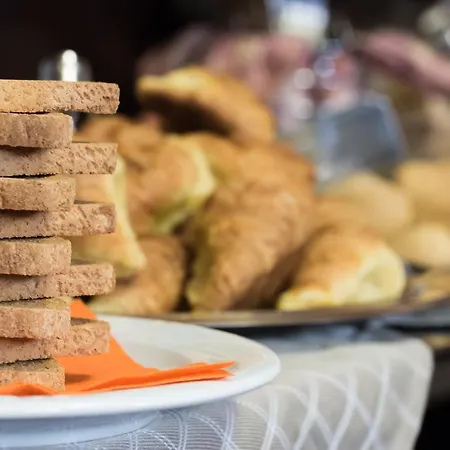 Archontiko Velousi 3*