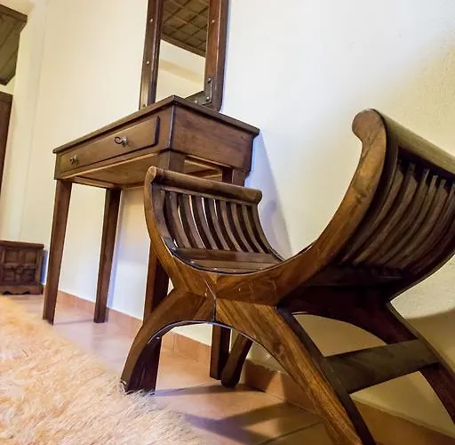 Archontiko Velousi 3*