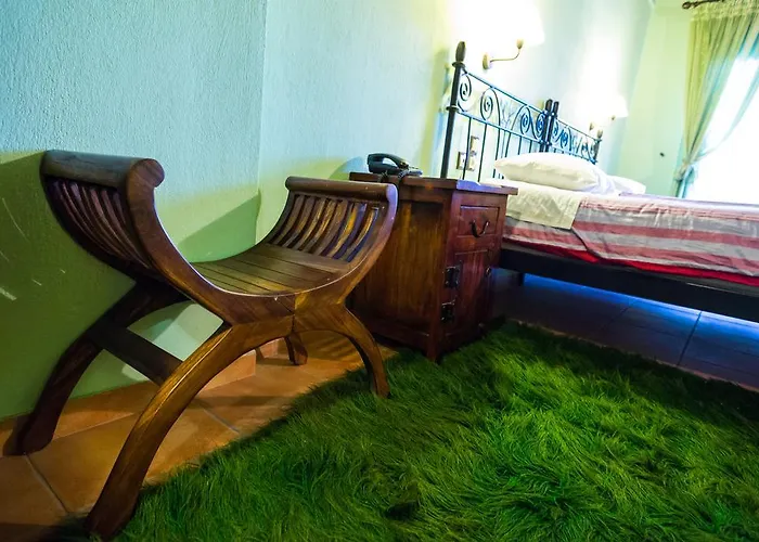 Archontiko Velousi 3*